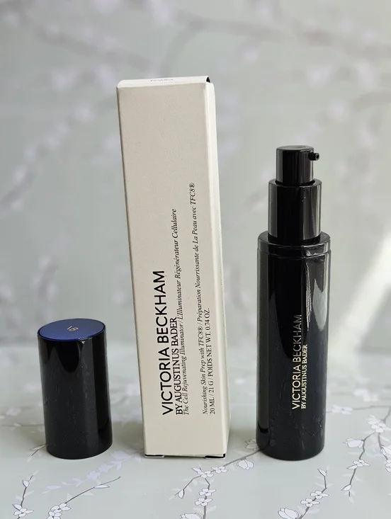 Victoria Beckham By Augustinus Bader The Cell Rejuvenating Illuminator Golden - Picture 5 of 8